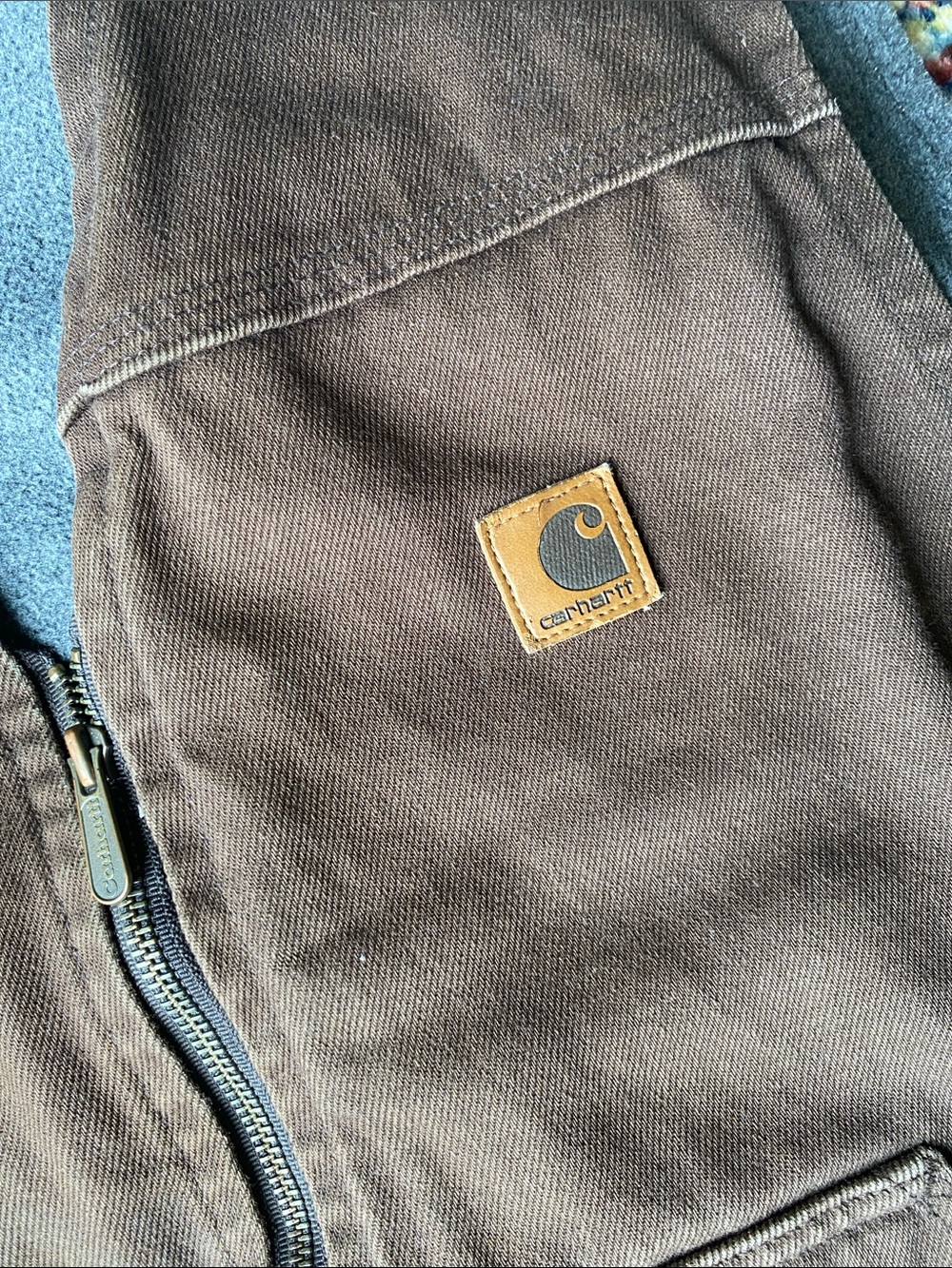 Vintage Carhartt Brown Workwear Sandstone Duck Vest with Fleece Gray Lining - Picture 3 of 7
